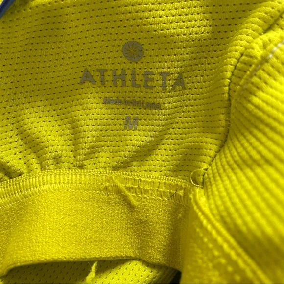 Athleta Razorback Top w/ Bra Shelf Womens M - Picture 8 of 13